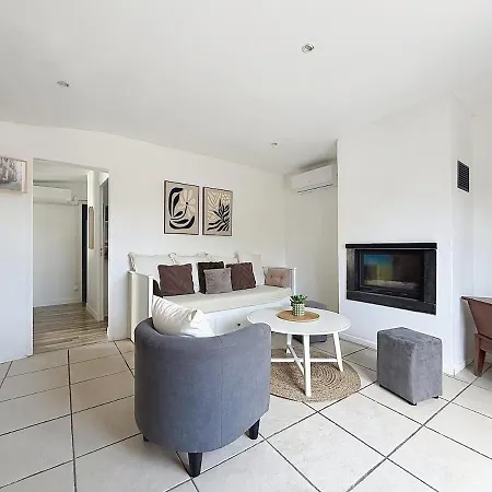 L'esperance - Gueymard - Terrasse Et Parking Prive Apartment Communay